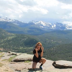 Meet your Posher, Roxanne